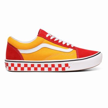 Férfi Vans Tape Mix ComfyCush Old Skool Tornacipő VA6203174 Piros